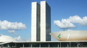 A importância de uma mudança na constituição brasileira de forma urgente
